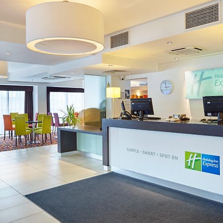 Holiday Inn Express Birmingham South A45, An Ihg Hotel Exteriér fotografie