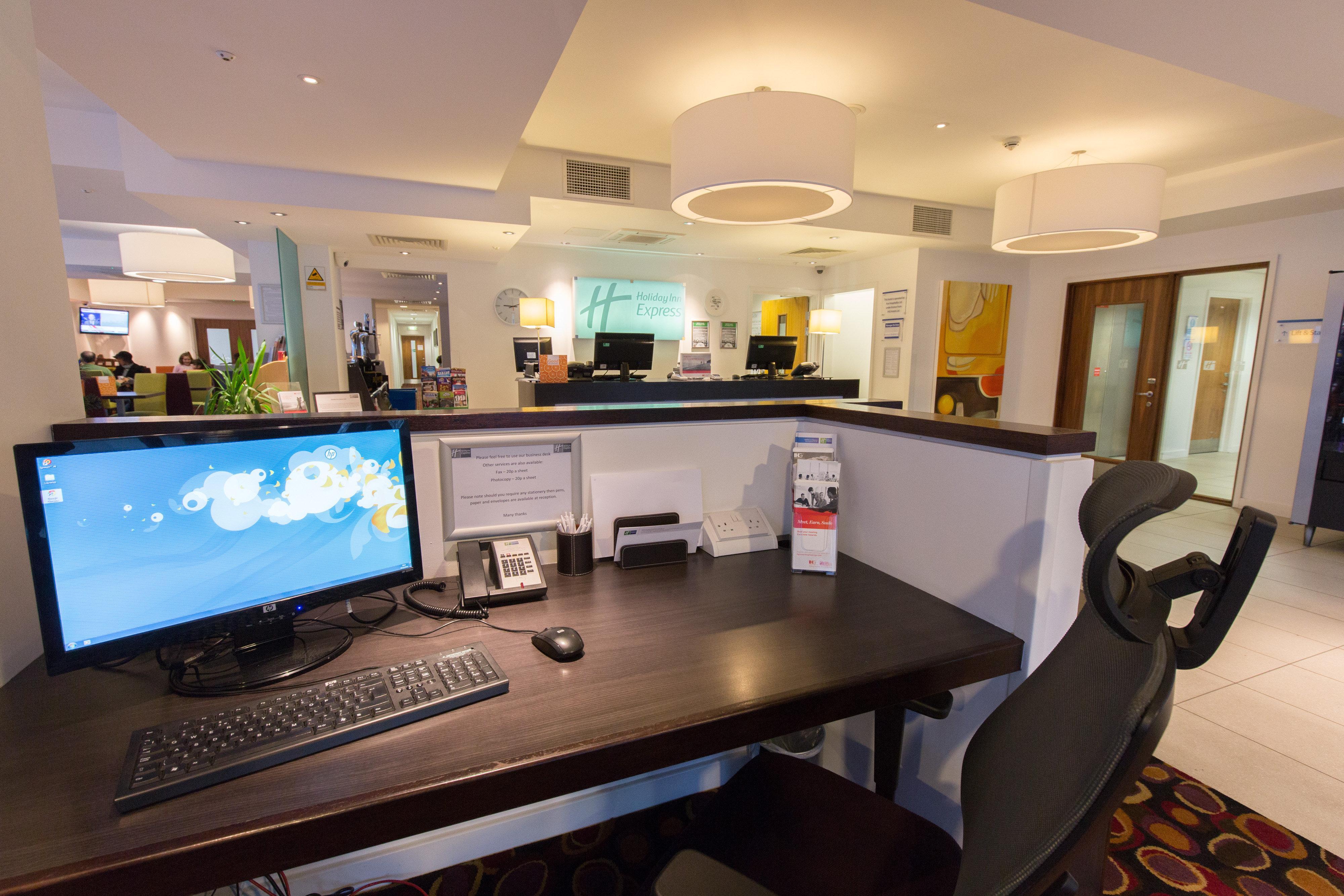 Holiday Inn Express Birmingham South A45, An Ihg Hotel Exteriér fotografie