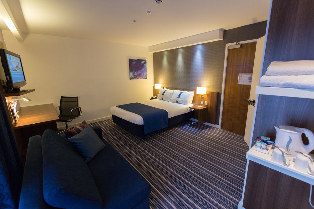 Holiday Inn Express Birmingham South A45, An Ihg Hotel Exteriér fotografie