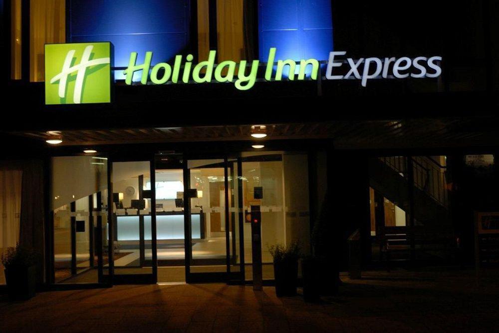 Holiday Inn Express Birmingham South A45, An Ihg Hotel Exteriér fotografie